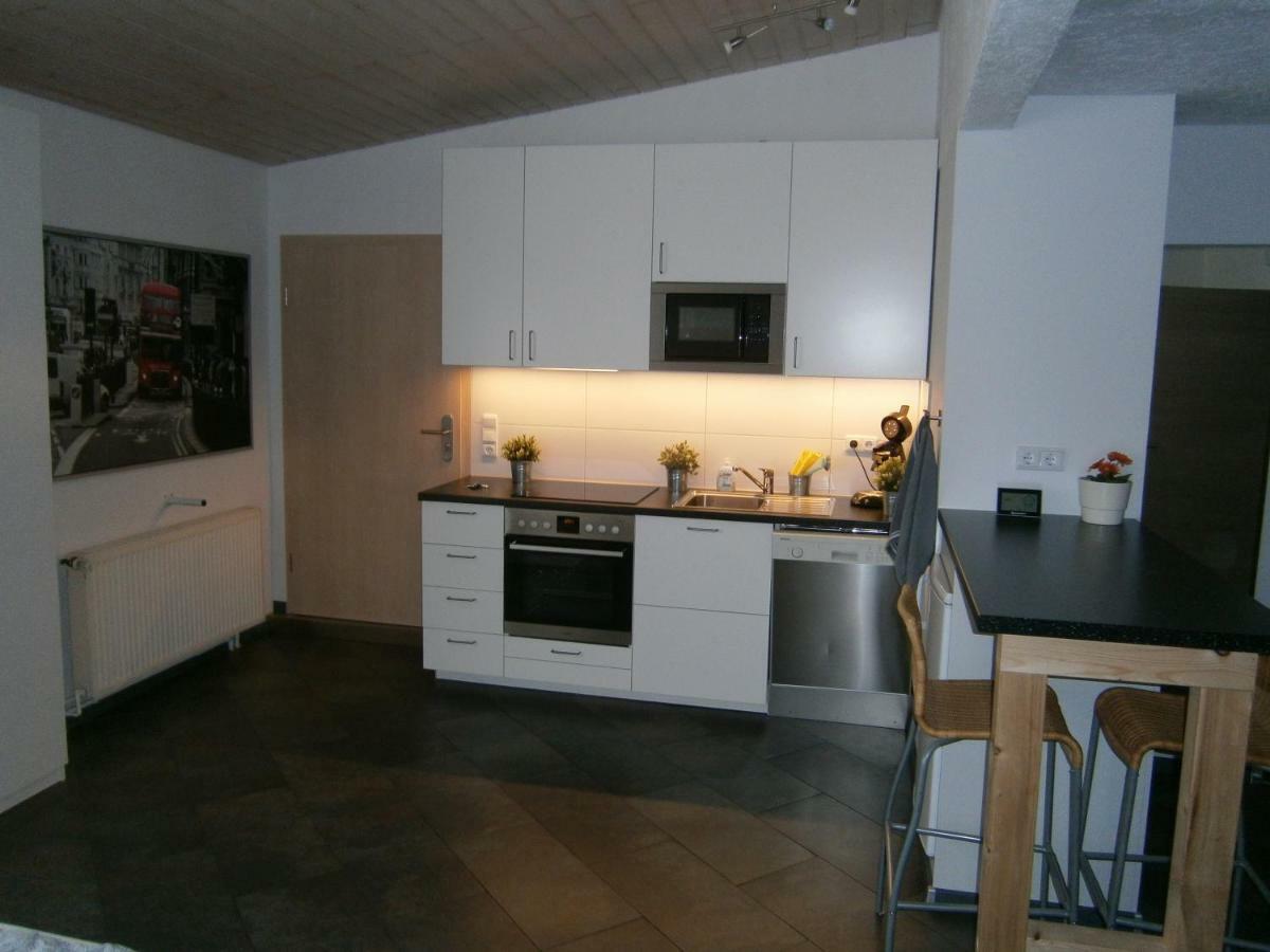 Wohnen Im Ehemaligen Kaminstudio Mit Klimaanlage Apartment Wittenberg ภายนอก รูปภาพ